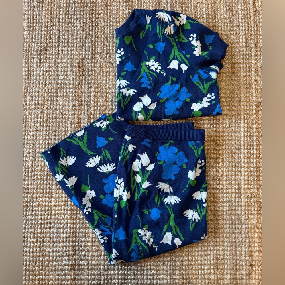 Floral Pencil Skirt Set - Blue and White